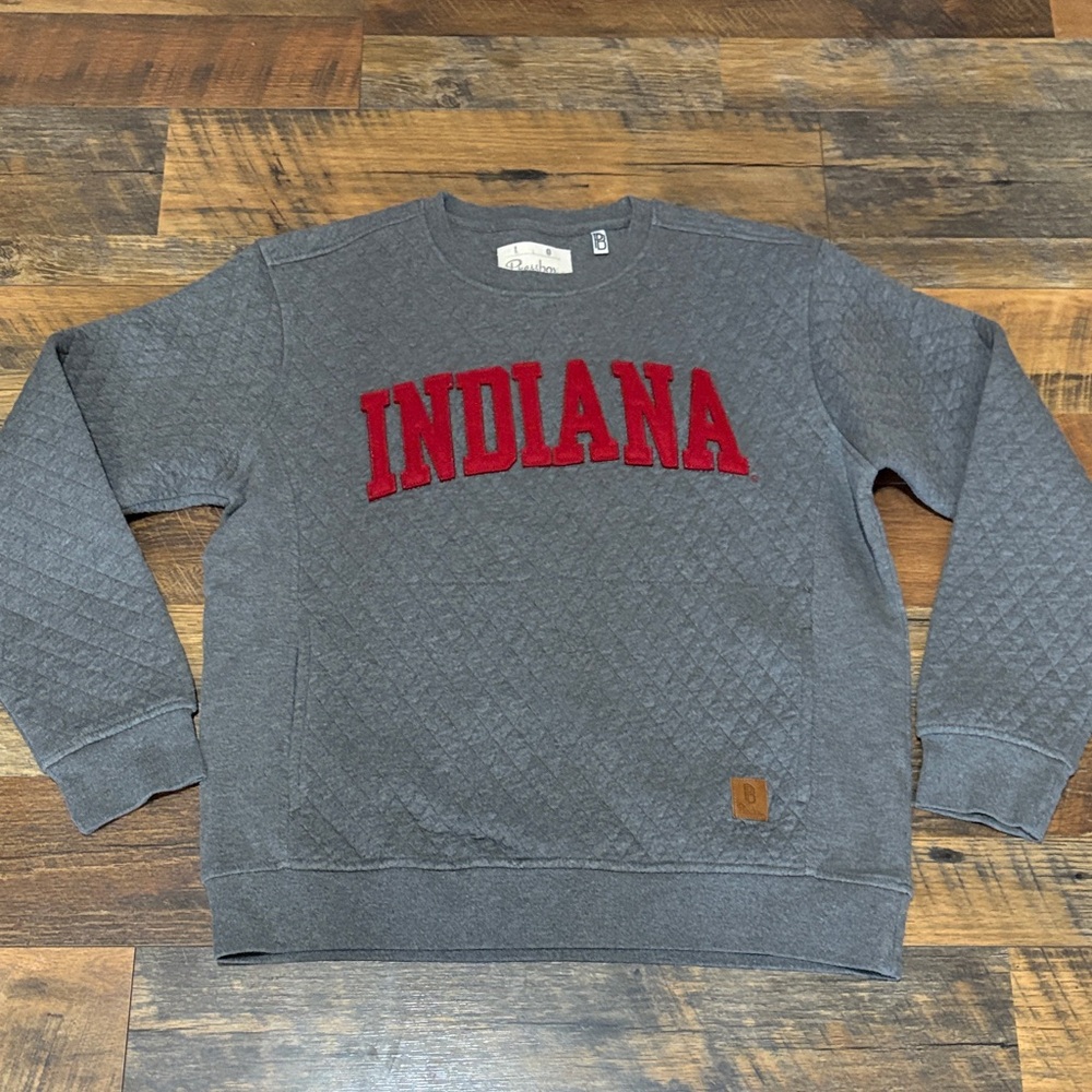 Women's Pressbox Heather Charcoal Indiana Hoosiers Moose Quilted Pullover